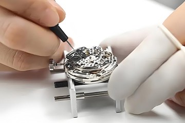 南京劳力士时针为什么不走了